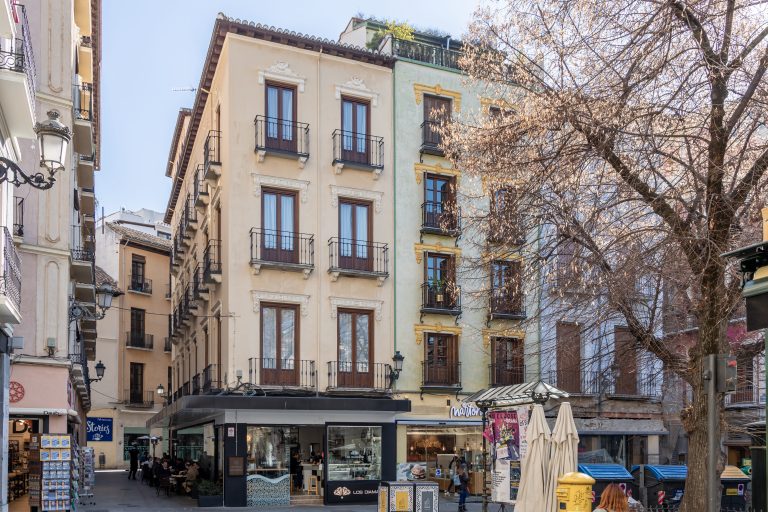 Edificio Líbere Granada